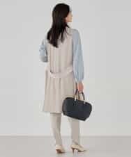 KBJCD04089 a.v.v(アー・ヴェ・ヴェ) サテンサイドスリットジレ【洗える/速乾/毛玉になりにくい/イージーケア】 ネイビー