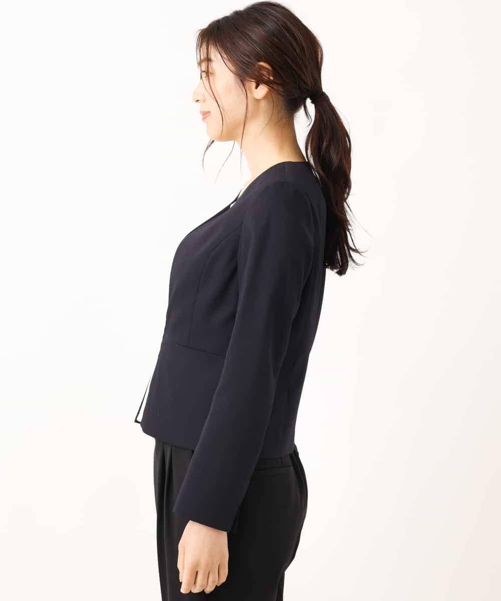 KBJGK15099 a.v.v(アー・ヴェ・ヴェ) 【洗える】キーネックペプラムジャケット ベージュ