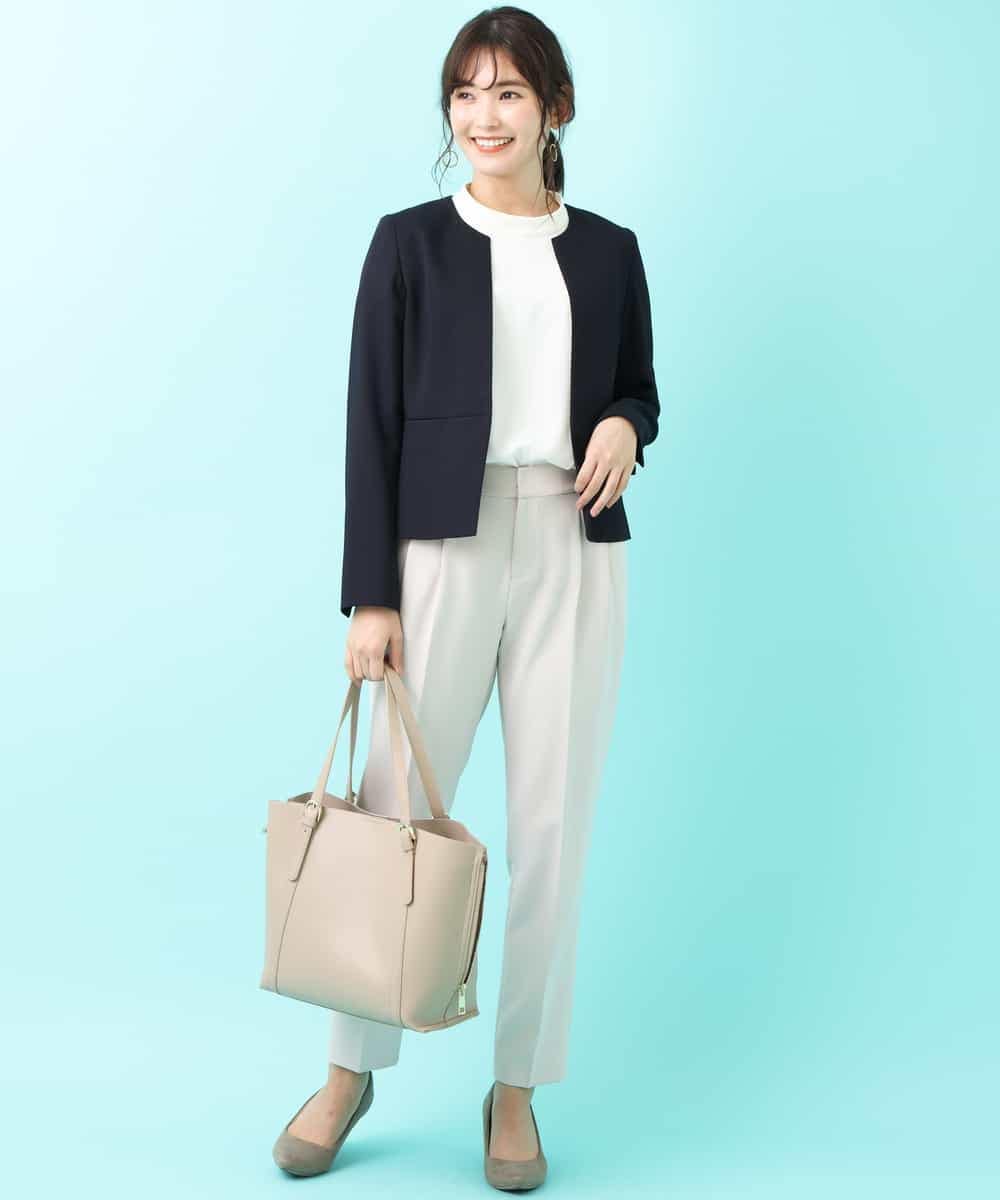 KBJGK15099 a.v.v(アー・ヴェ・ヴェ) 【洗える】キーネックペプラムジャケット ベージュ