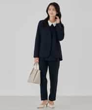 KBLCD04069 a.v.v(アー・ヴェ・ヴェ) サテンテーパードパンツ【洗える/速乾/毛玉になりにくい/イージーケア】 ネイビー