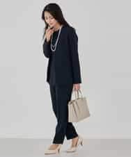 KBLCD04069 a.v.v(アー・ヴェ・ヴェ) サテンテーパードパンツ【洗える/速乾/毛玉になりにくい/イージーケア】 ネイビー