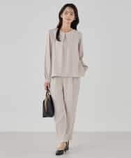 KBLCD04069 a.v.v(アー・ヴェ・ヴェ) サテンテーパードパンツ【洗える/速乾/毛玉になりにくい/イージーケア】 ネイビー