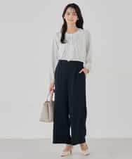 KBLCD05069 a.v.v(アー・ヴェ・ヴェ) サテンワイドクロップドパンツ【洗える/速乾/毛玉になりにくい/イージーケア】 ネイビー