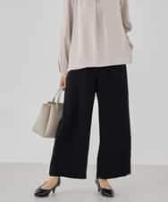 KBLCD05069 a.v.v(アー・ヴェ・ヴェ) サテンワイドクロップドパンツ【洗える/速乾/毛玉になりにくい/イージーケア】 ネイビー