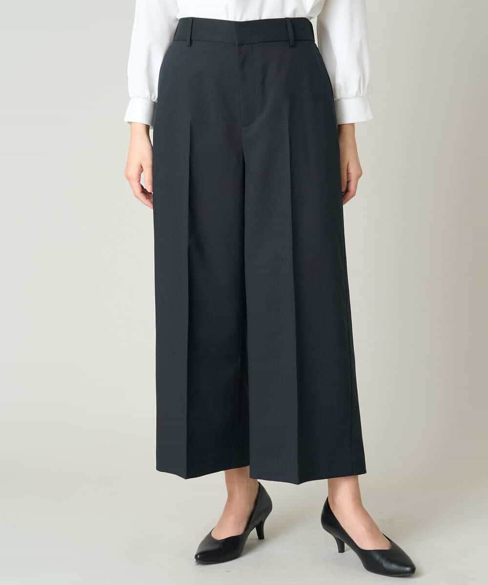 KBLFW21064 a.v.v(アー・ヴェ・ヴェ) 【洗える/ストレッチ/UVカット】麻調ストレッチクロップドワイドパンツ グレー