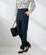 KBLLB11079 a.v.v(アー・ヴェ・ヴェ) 【洗える/イージーケア/ストレッチ】パウダーツイルテーパードパンツ ネイビー