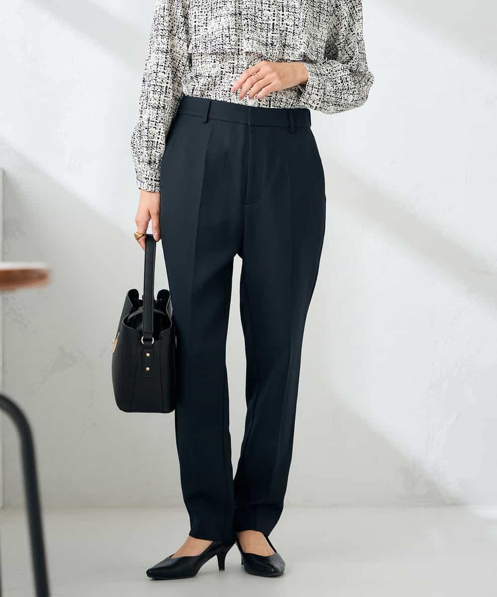 KBLLB11079 a.v.v(アー・ヴェ・ヴェ) 【洗える/イージーケア/ストレッチ】パウダーツイルテーパードパンツ ネイビー