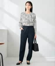 KBLLB11079 a.v.v(アー・ヴェ・ヴェ) 【洗える/イージーケア/ストレッチ】パウダーツイルテーパードパンツ ネイビー