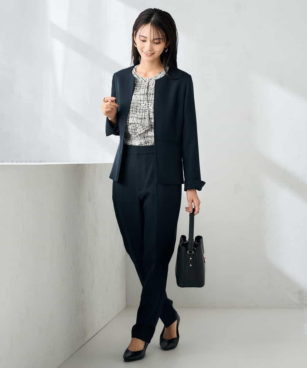 KBLLB11079 a.v.v(アー・ヴェ・ヴェ) 【洗える/イージーケア/ストレッチ】パウダーツイルテーパードパンツ ネイビー