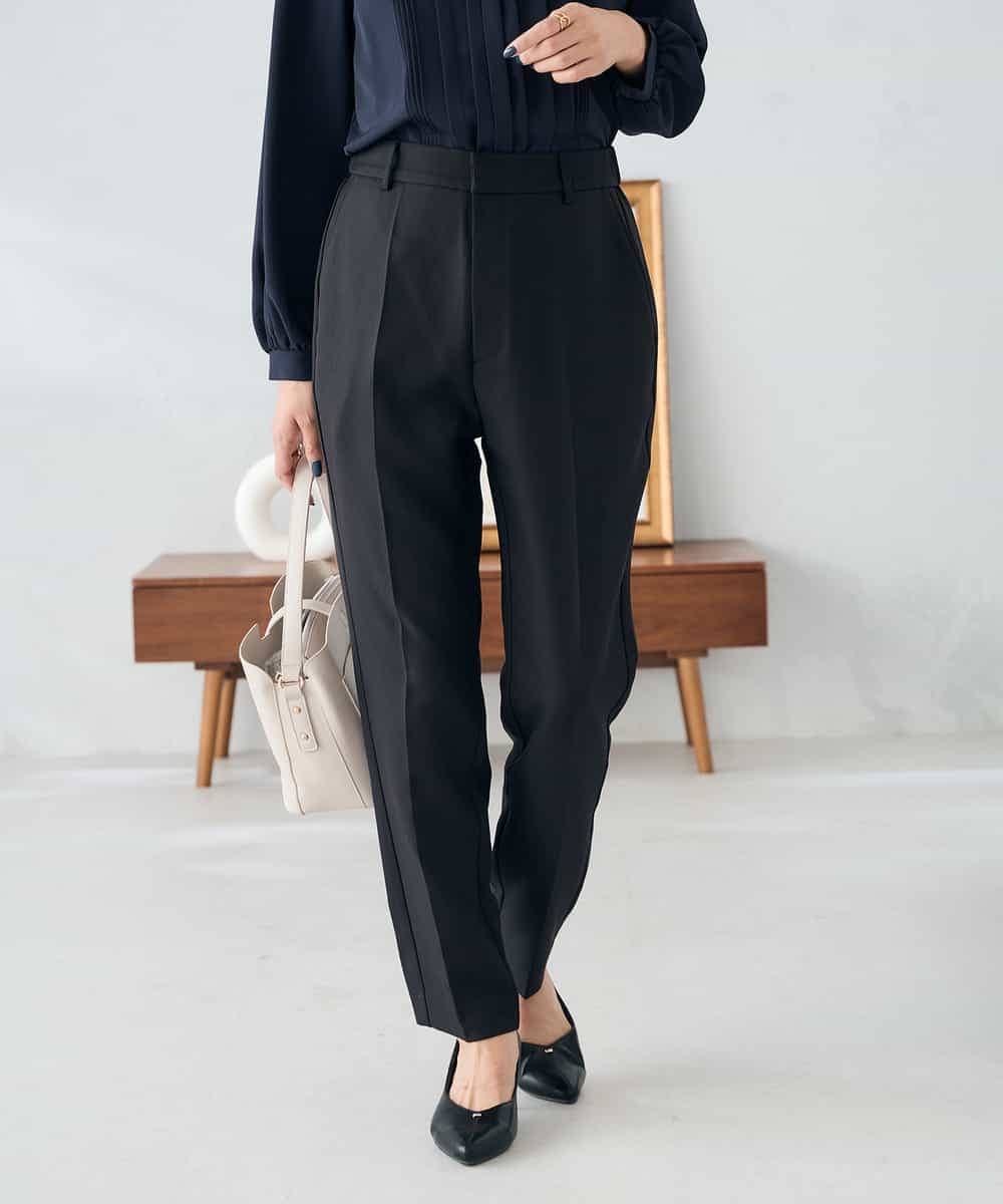 KBLLB11079 a.v.v(アー・ヴェ・ヴェ) 【洗える/イージーケア/ストレッチ】パウダーツイルテーパードパンツ ネイビー