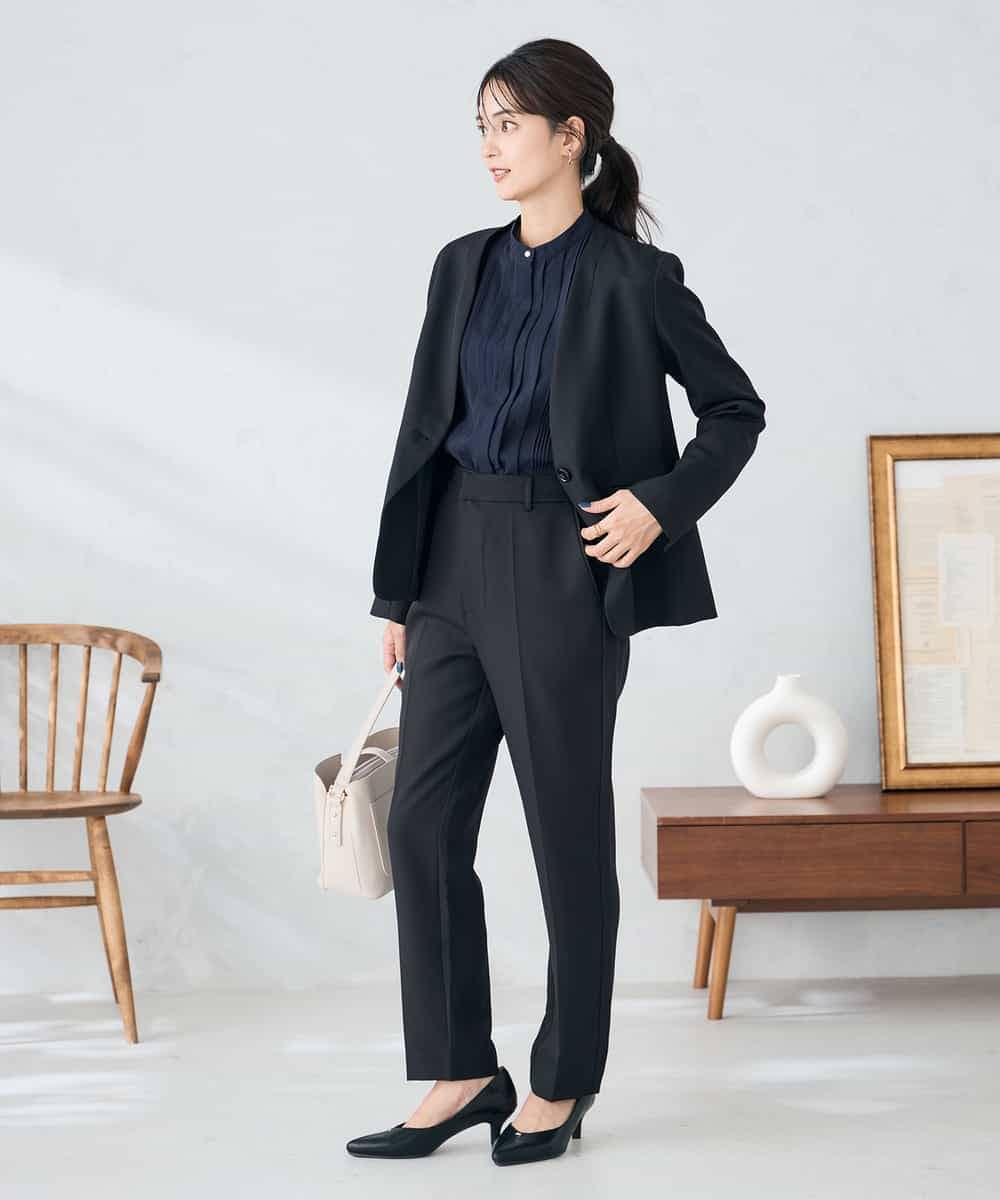 KBLLB11079 a.v.v(アー・ヴェ・ヴェ) 【洗える/イージーケア/ストレッチ】パウダーツイルテーパードパンツ ネイビー