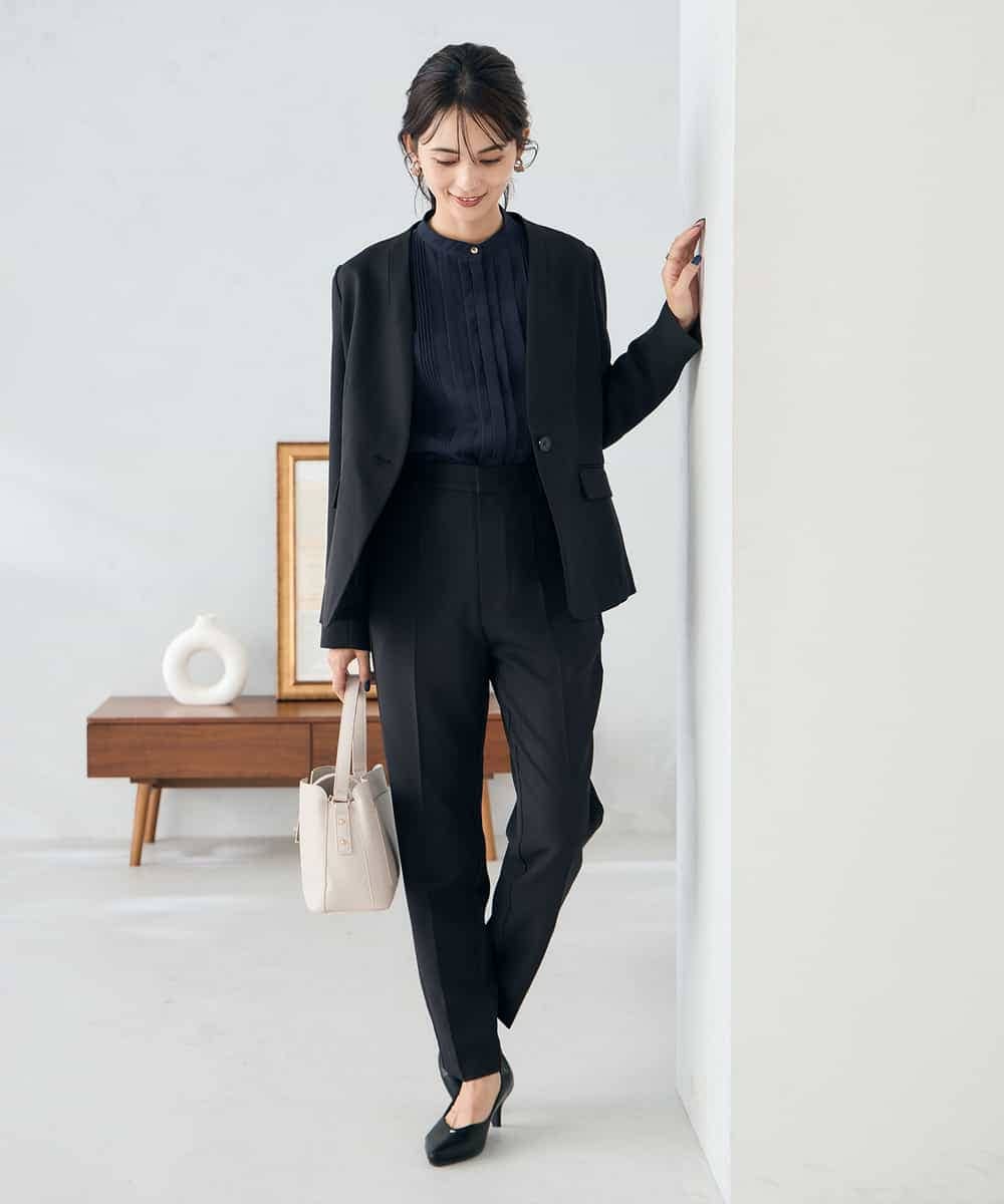 KBLLB11079 a.v.v(アー・ヴェ・ヴェ) 【洗える/イージーケア/ストレッチ】パウダーツイルテーパードパンツ ネイビー