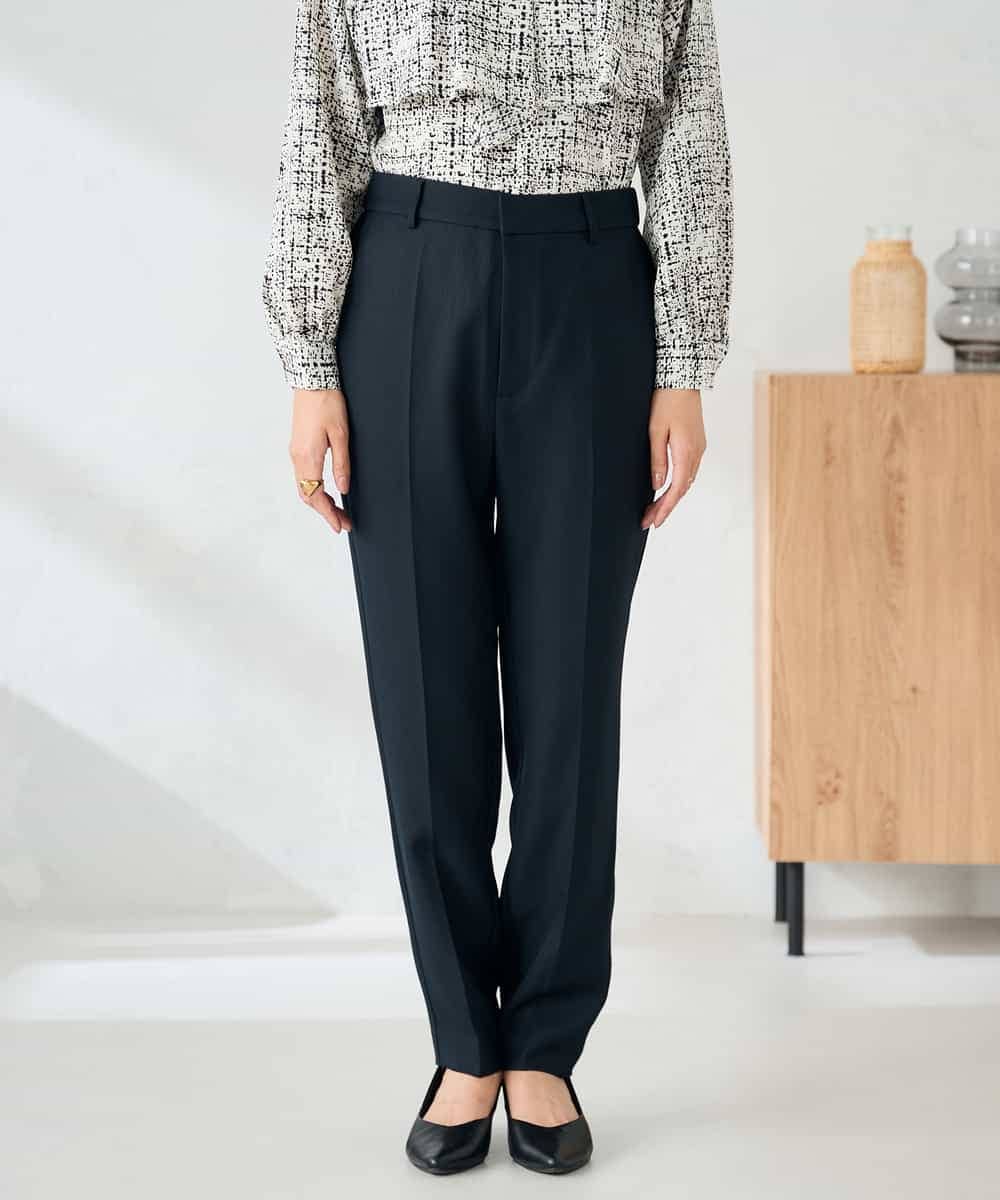 KBLLB11079 a.v.v(アー・ヴェ・ヴェ) 【洗える/イージーケア/ストレッチ】パウダーツイルテーパードパンツ ネイビー