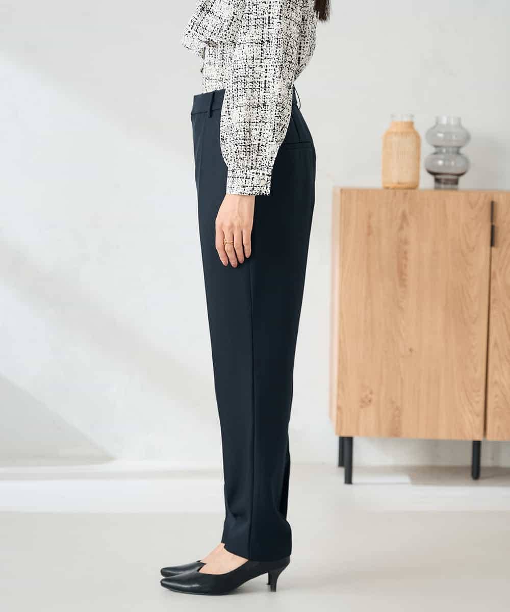 KBLLB11079 a.v.v(アー・ヴェ・ヴェ) 【洗える/イージーケア/ストレッチ】パウダーツイルテーパードパンツ ネイビー