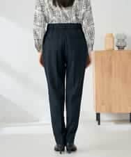 KBLLB11079 a.v.v(アー・ヴェ・ヴェ) 【洗える/イージーケア/ストレッチ】パウダーツイルテーパードパンツ ネイビー