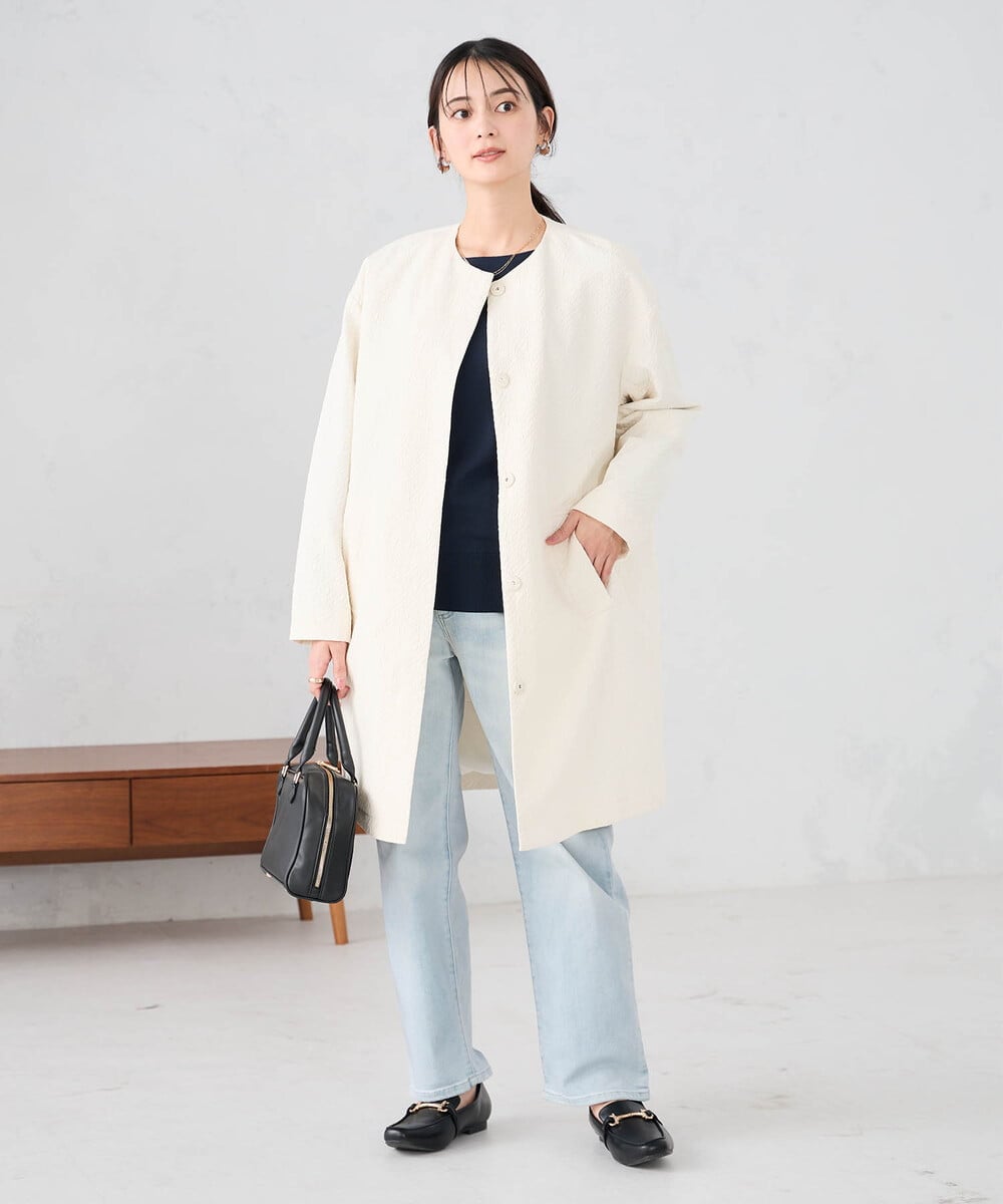 KBUCD02129 a.v.v(アー・ヴェ・ヴェ) ジャガードノーカラーコート ネイビー