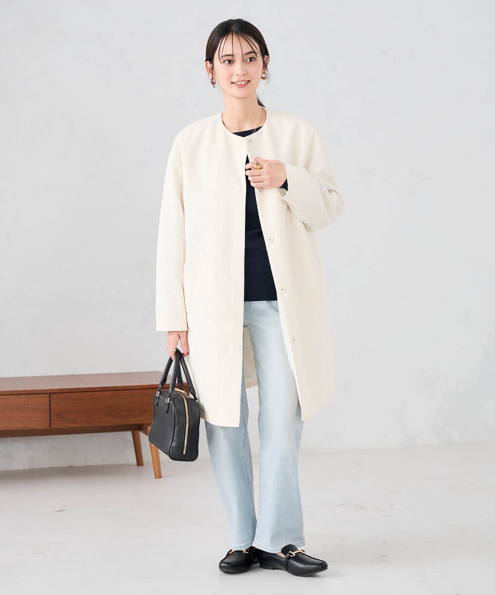 KBUCD02129 a.v.v(アー・ヴェ・ヴェ) ジャガードノーカラーコート ネイビー