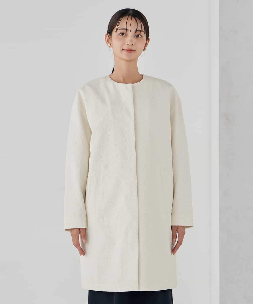 KBUCD02129 a.v.v(アー・ヴェ・ヴェ) ジャガードノーカラーコート ネイビー