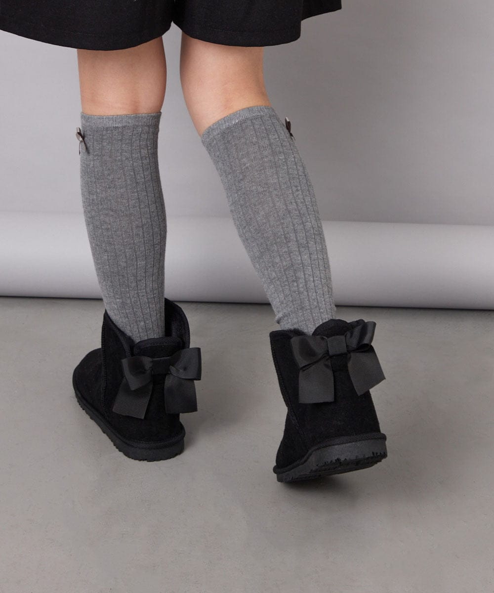 KG6AG01039 a.v.v KIDS(アー・ヴェ・ヴェ) [18-24cm]【毎年人気NO.1/クッションインソール】リボン付きフェイクムートンブーツ ブラック