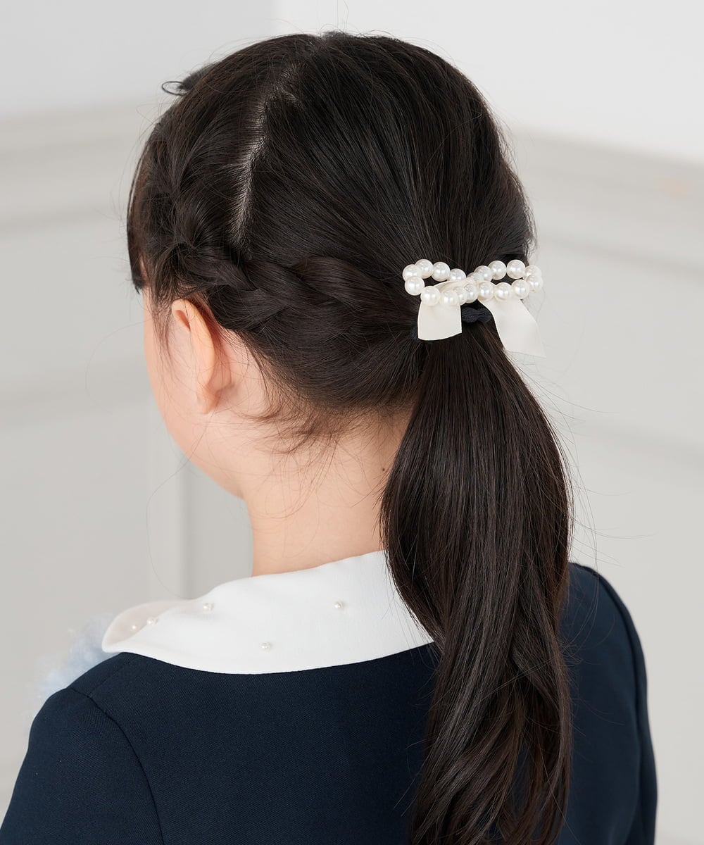 KGHCA03012 a.v.v KIDS(アー・ヴェ・ヴェ) [KIDS]パール調リボンポニー アイボリー