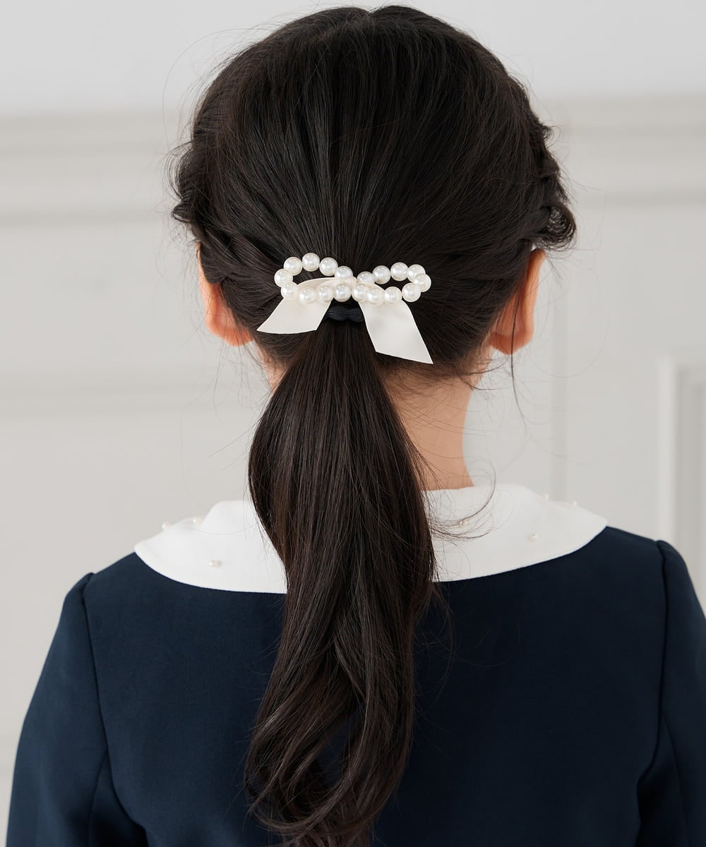 KGHCA03012 a.v.v KIDS(アー・ヴェ・ヴェ) [KIDS]パール調リボンポニー アイボリー