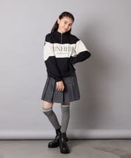 KGLAD05009 a.v.v KIDS(アー・ヴェ・ヴェ) [KIDS]【小学生人気No1】ラインニーハイソックス グレー