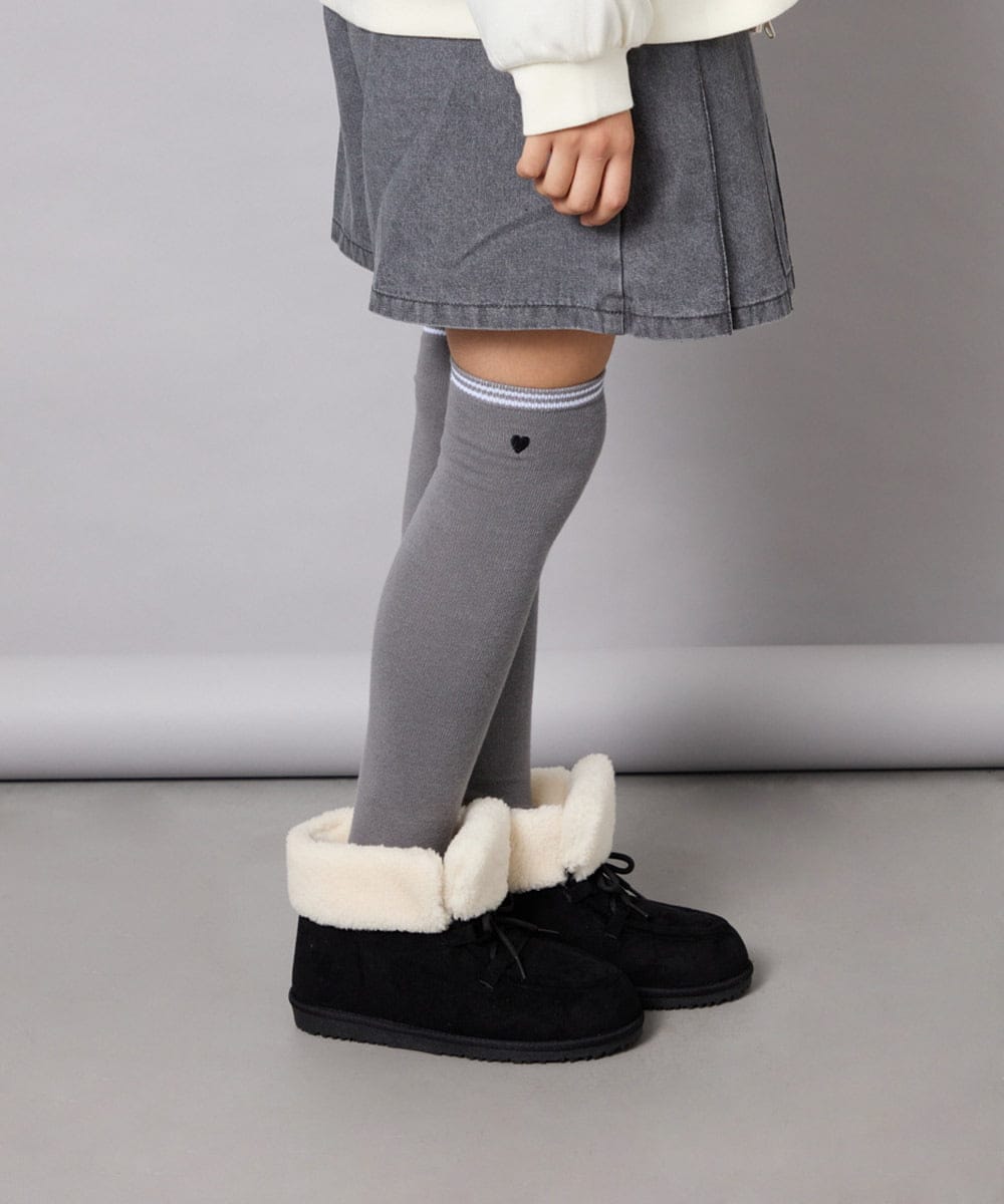 KGLAG32009 a.v.v KIDS(アー・ヴェ・ヴェ) [KIDS]【19-21/22-24cm】ラインニーハイソックス グレー