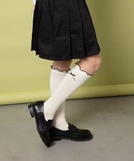 KGLFS12009 a.v.v KIDS(アー・ヴェ・ヴェ) [KIDS]フリルメローハイソックス アイボリー