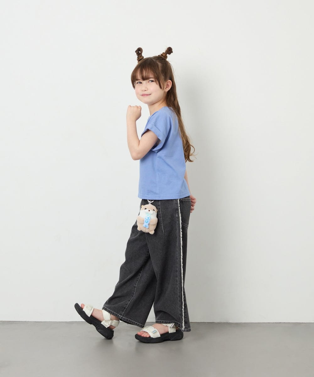 KGYAG30012 a.v.v KIDS(アー・ヴェ・ヴェ) [KIDS]【ギフト/キーホルダー】カワウソチャーム ライトブルー