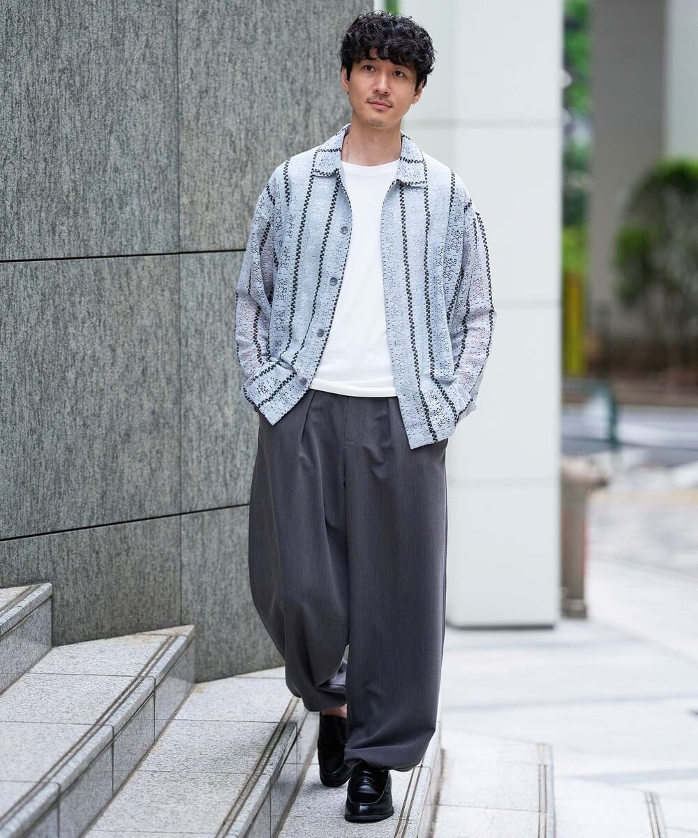 KHBFD11079 a.v.v MEN(アー・ヴェ・ヴェ) 真夏もお任せの涼しい長袖シャツ【洗濯機で洗える】透かしストライプ ワイドシルエットシャツ ライトブルー