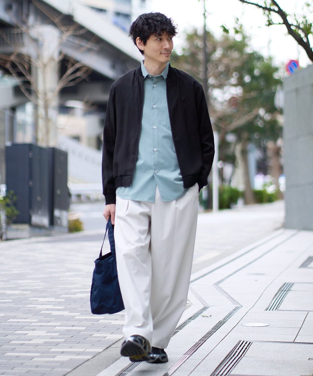 KHBFD17054 a.v.v MEN(アー・ヴェ・ヴェ) 【イージーケア/洗濯機で洗える/速乾/毛玉になりにくい/ストレッチ】リライトワイドシルエットシャツ ダークグレー