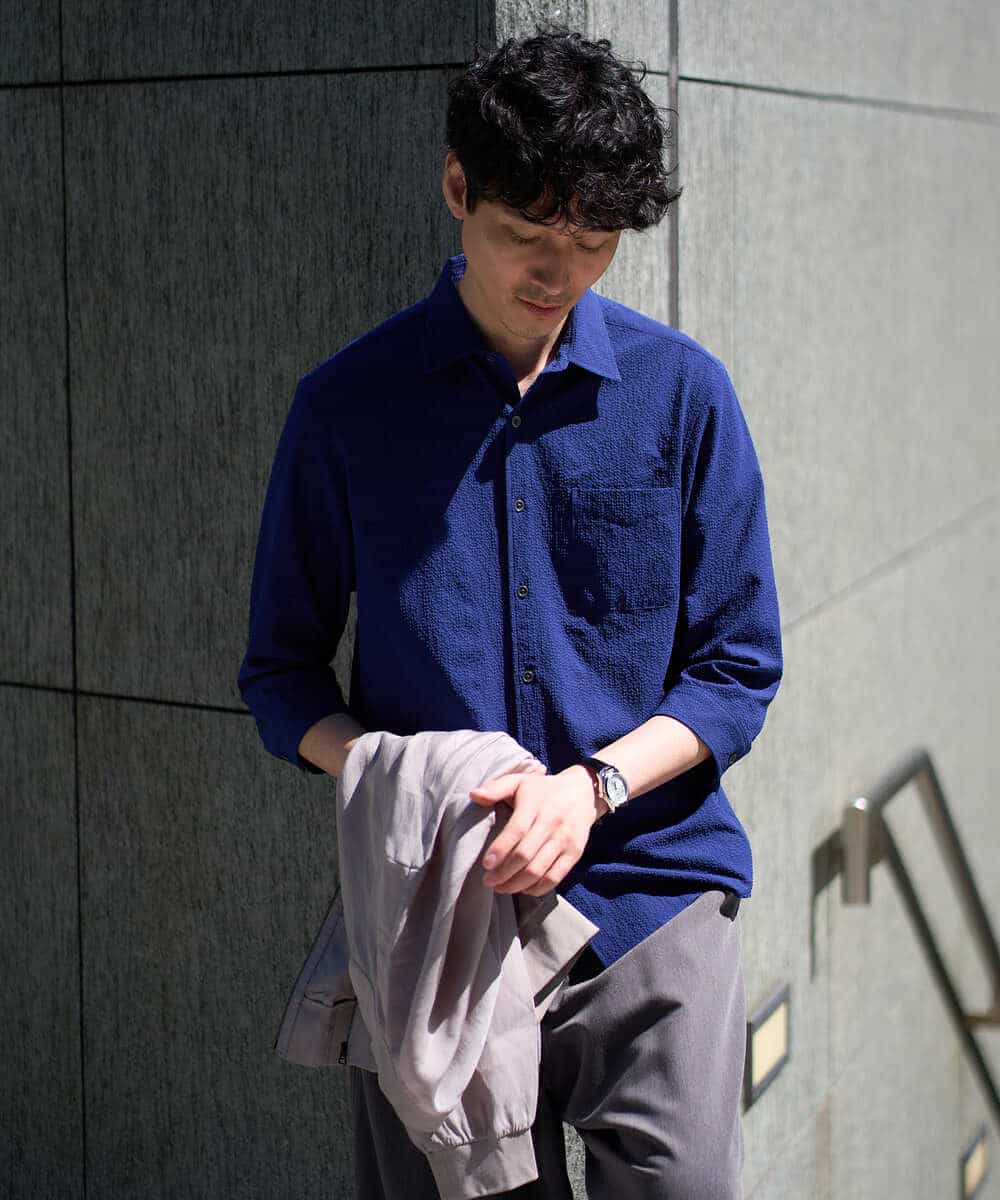 KHBGD37064 a.v.v MEN(アー・ヴェ・ヴェ) 【イージーケア/洗濯機で洗える/毛玉になりにくい/ストレッチ】メッシュシアサッカーシチブソデシャツ ブルー