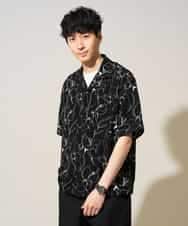 KHBGD48069 a.v.v MEN(アー・ヴェ・ヴェ) 【イージーケア/洗濯機で洗える/速乾/接触冷感/毛玉になりにくい】センガプリントゴブソテオープンカラーシャツ ブラック