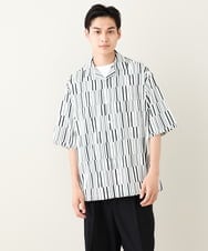 KHBGV61069 a.v.v MEN(アー・ヴェ・ヴェ) 幾何学ストライププリントオープンカラーシャツ ホワイト