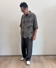 KHBHA68069 a.v.v MEN(アー・ヴェ・ヴェ) 【イージーケア/接触冷感】ダークフラワー五分袖オープンカラーシャツ【シワになりにくい】 ブラック