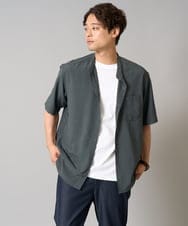 KHBHV77049 a.v.v MEN(アー・ヴェ・ヴェ) 【接触冷感】バンドカラーシャツ 5分袖（セットアップ可）リライトシリーズ3 ダークグレー