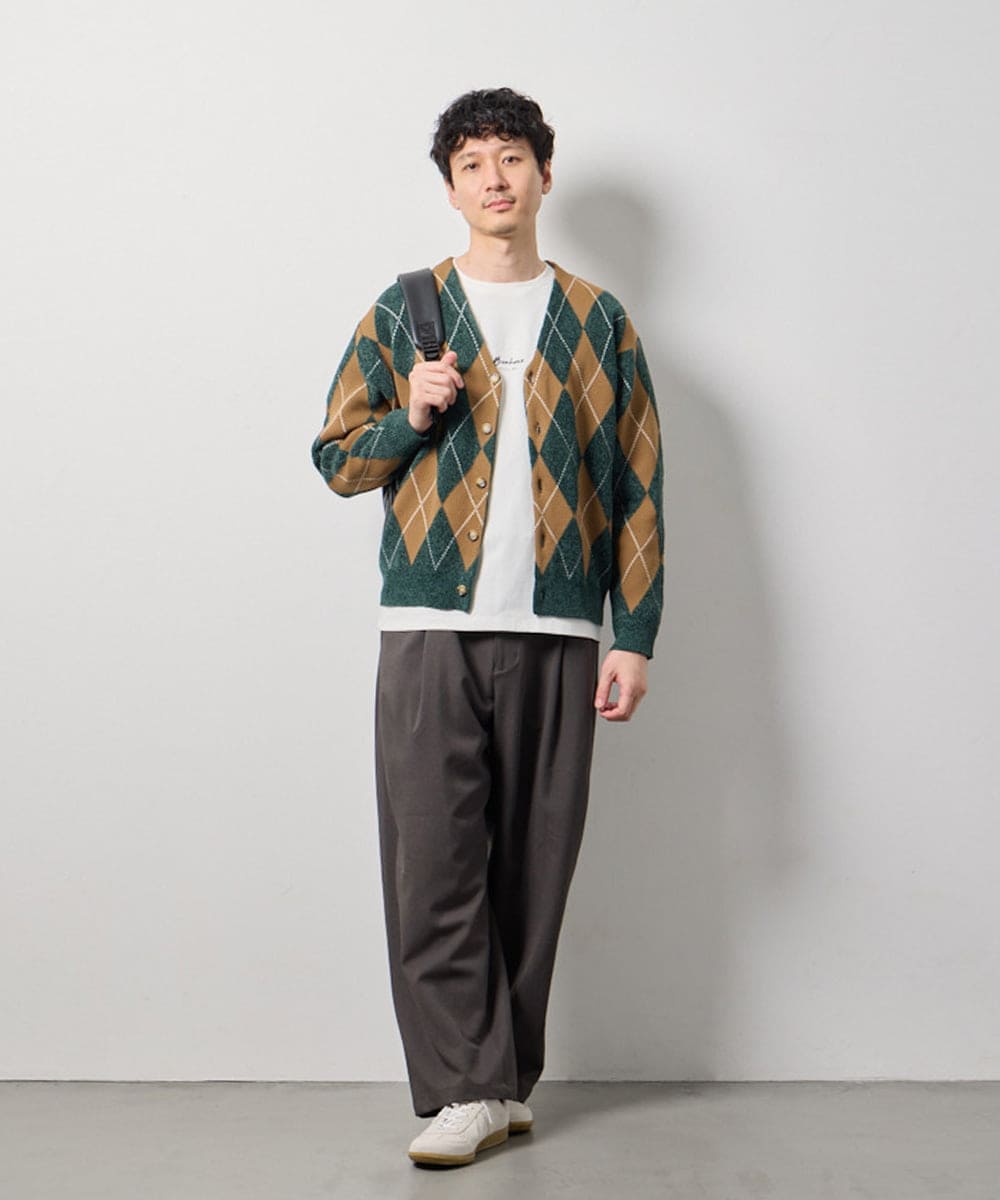 KHCKD07089 a.v.v MEN(アー・ヴェ・ヴェ) 【洗濯機で洗える】ポリモールアーガイルカーディガン グリーン