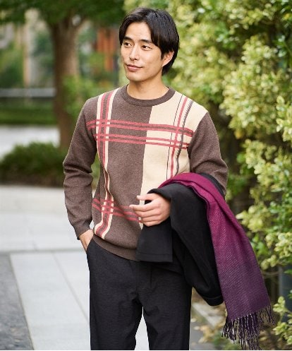 KHFAD26069 a.v.v MEN 【洗濯機で洗える】チェックジャカードクルーネックニット