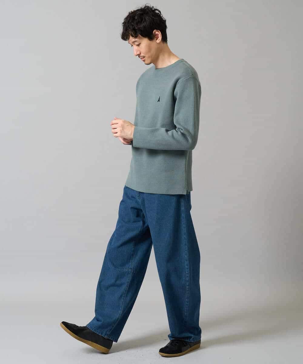 KHFAD60049 a.v.v MEN(アー・ヴェ・ヴェ) 【洗濯機で洗える】ワンポイント刺繍ボートネックニット アイボリー