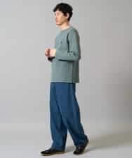 KHFAD60049 a.v.v MEN(アー・ヴェ・ヴェ) 【洗濯機で洗える】ワンポイント刺繍ボートネックニット アイボリー