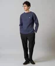 KHFAD60049 a.v.v MEN(アー・ヴェ・ヴェ) 【洗濯機で洗える】ワンポイント刺繍ボートネックニット アイボリー