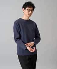 KHFAD60049 a.v.v MEN(アー・ヴェ・ヴェ) 【洗濯機で洗える】ワンポイント刺繍ボートネックニット アイボリー