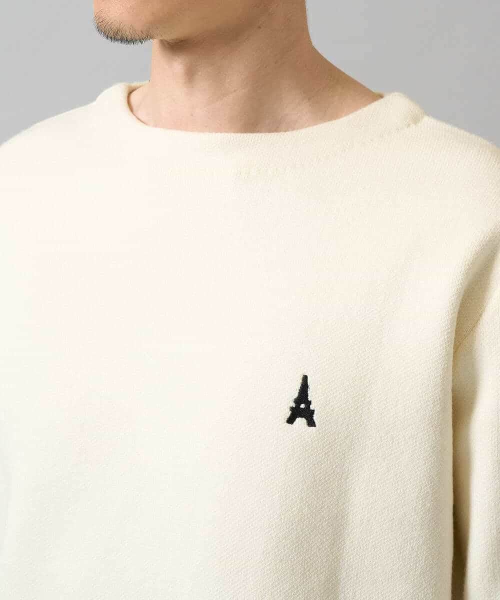 KHFAD60049 a.v.v MEN(アー・ヴェ・ヴェ) 【洗濯機で洗える】ワンポイント刺繍ボートネックニット アイボリー