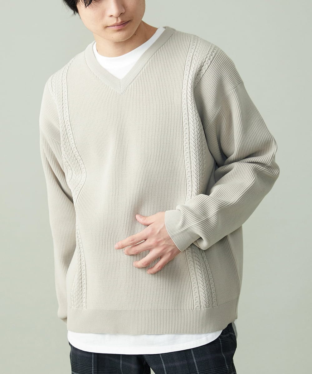 S-XXL】レイヤードカットソー付きアゼ編みVネックニット(ニット S-XXL】レイヤードカットソー付きアゼ編みVネックニット(ニット