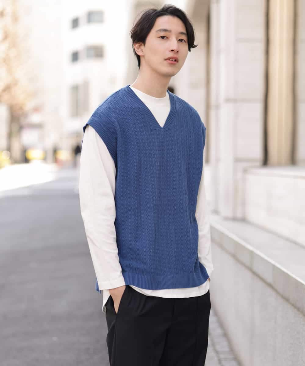 KHFFP10054 a.v.v MEN(アー・ヴェ・ヴェ) 【2点SET/洗濯機で洗える】カットソー付きVネックニットベスト ブルー