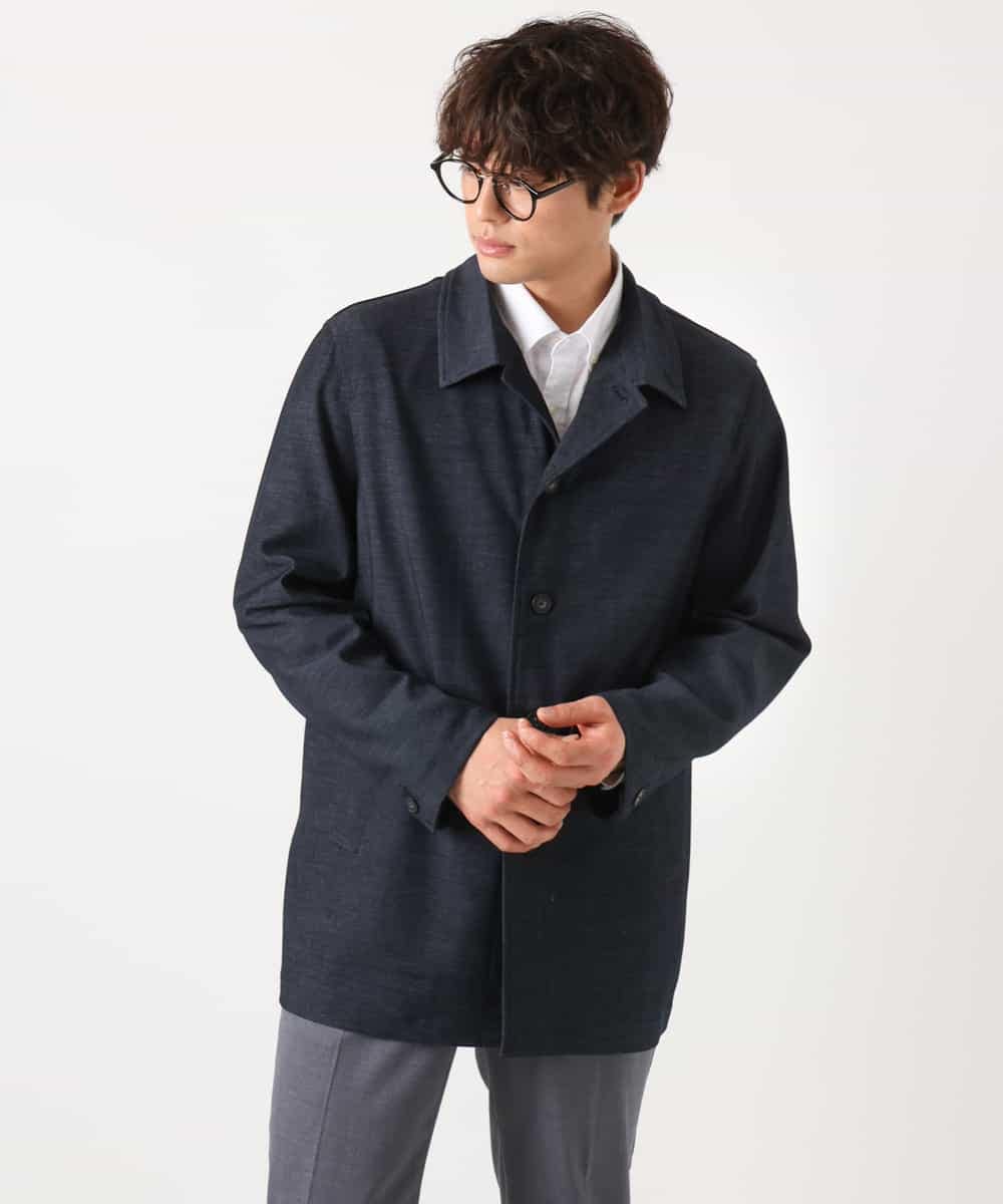 KHJEA12129 a.v.v MEN(アー・ヴェ・ヴェ) 【洗濯機で洗える】スマートシャンブレーステンカラーショートコート(ON/OFF兼用 セットアップ可) ネイビー