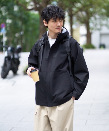 KHJED01109 a.v.v MEN 【撥水・防風・花粉防止・ストレッチ】SORONAラミネートコーティングマウンテンパーカー