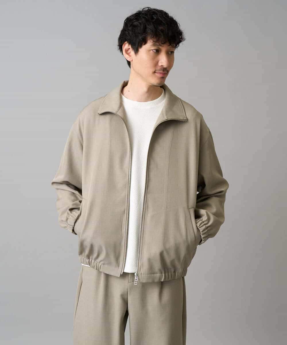 KHJED07129 a.v.v MEN(アー・ヴェ・ヴェ) ジップアップスタンドカラーブルゾン ベージュ
