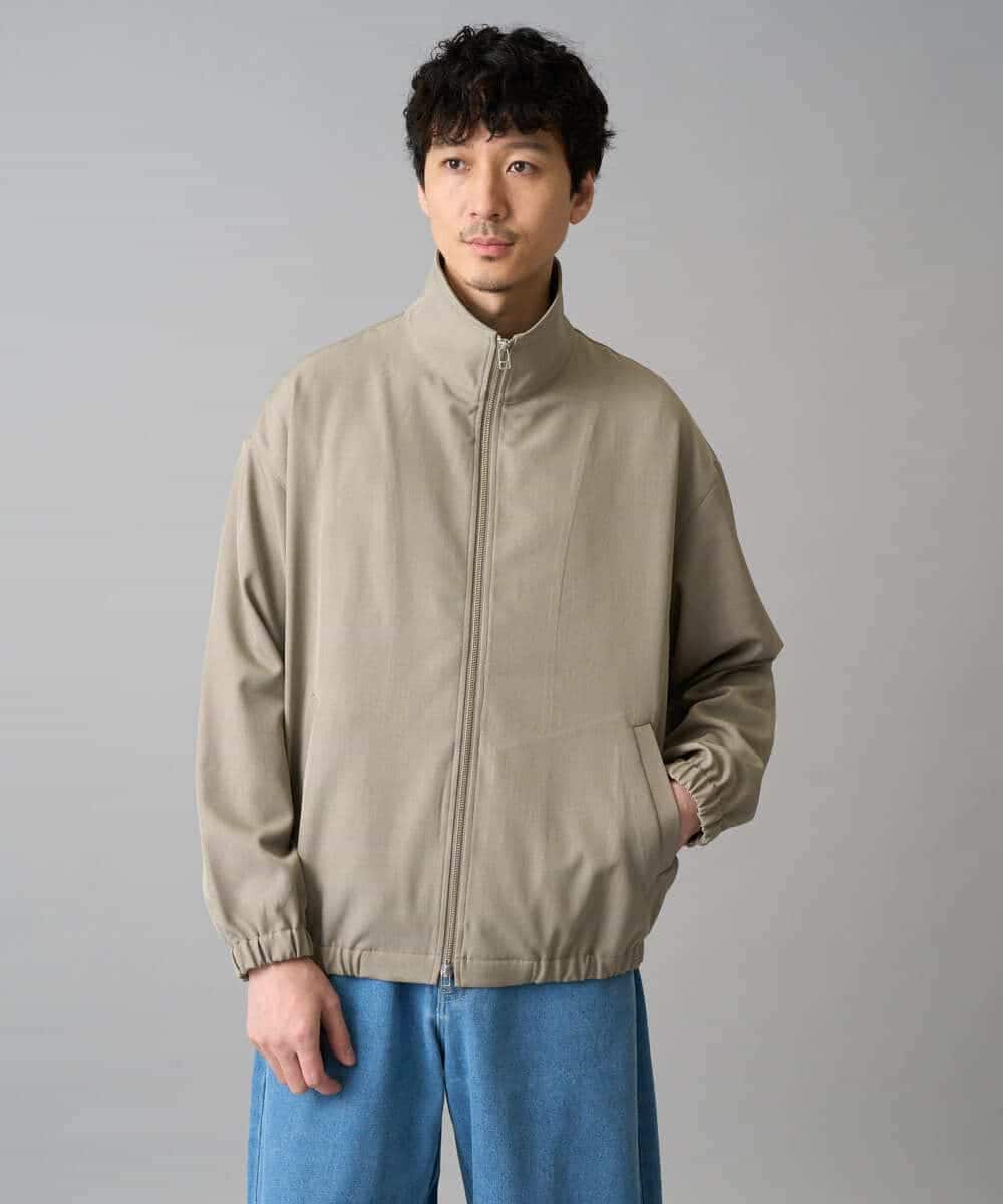 KHJED07129 a.v.v MEN(アー・ヴェ・ヴェ) ジップアップスタンドカラーブルゾン ベージュ