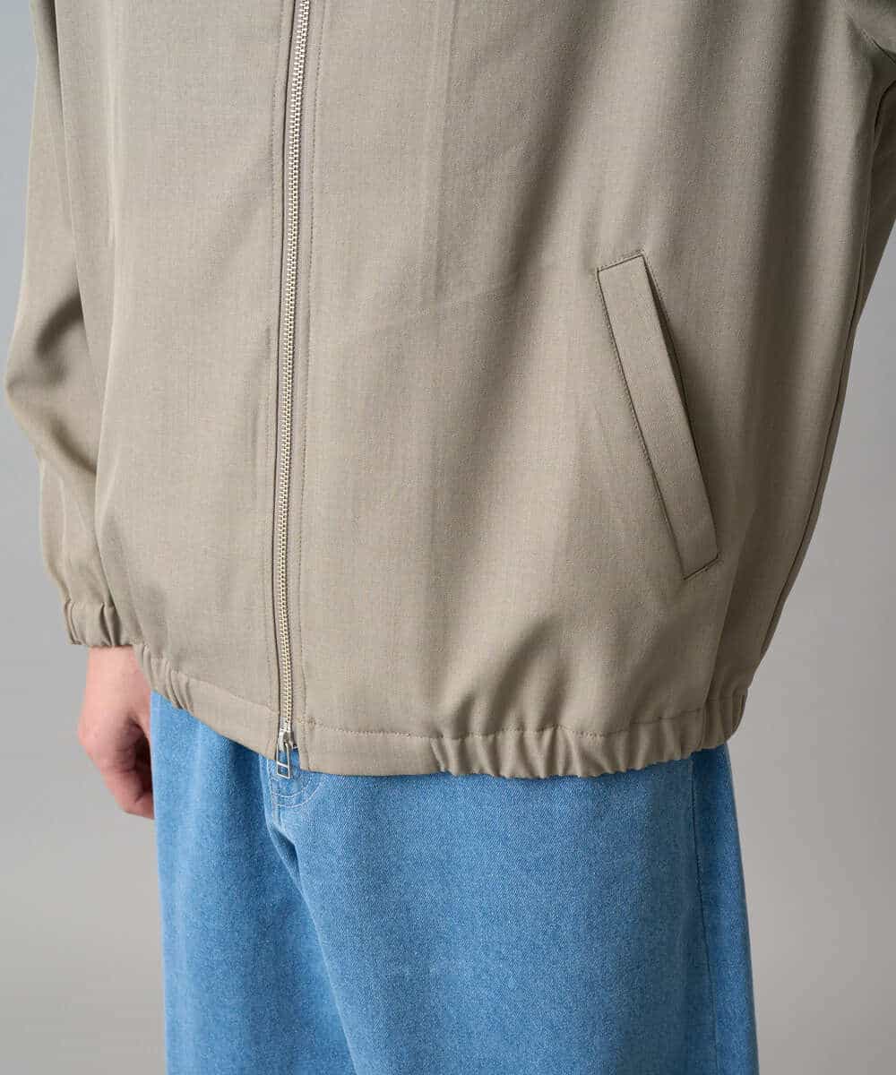 KHJED07129 a.v.v MEN(アー・ヴェ・ヴェ) ジップアップスタンドカラーブルゾン ベージュ